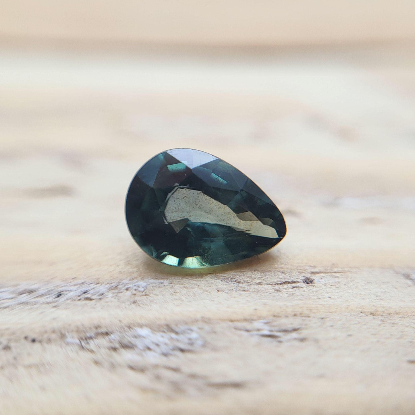 7.5x5.3mm Pear Cut, 0.97 carat Natural Heated Greenish Blue Sapphire, Corundum, Faceted Loose Unmounted Gemstone
