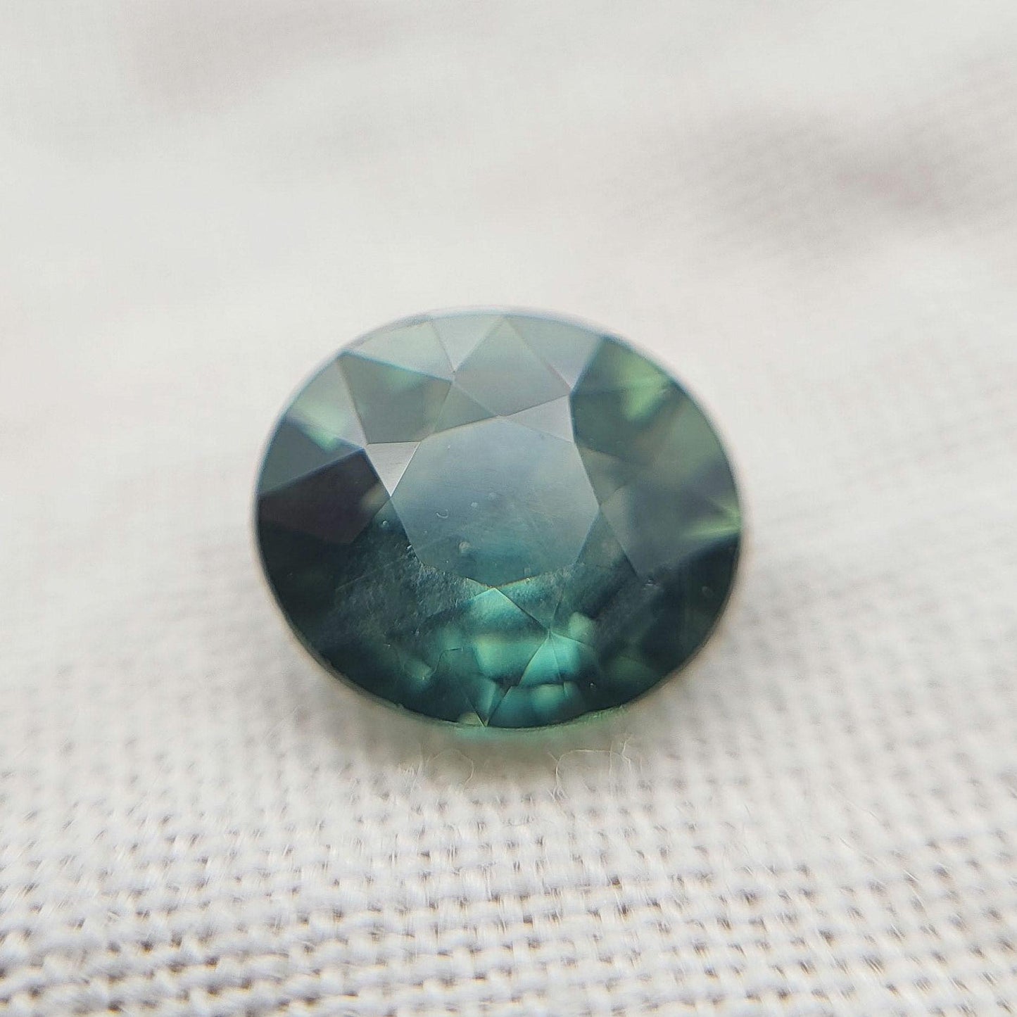 0.81 ct Natural Blue-Green Sapphire 6.2x5.4mm Oval Cut Heated, Faceted Loose Gemstone