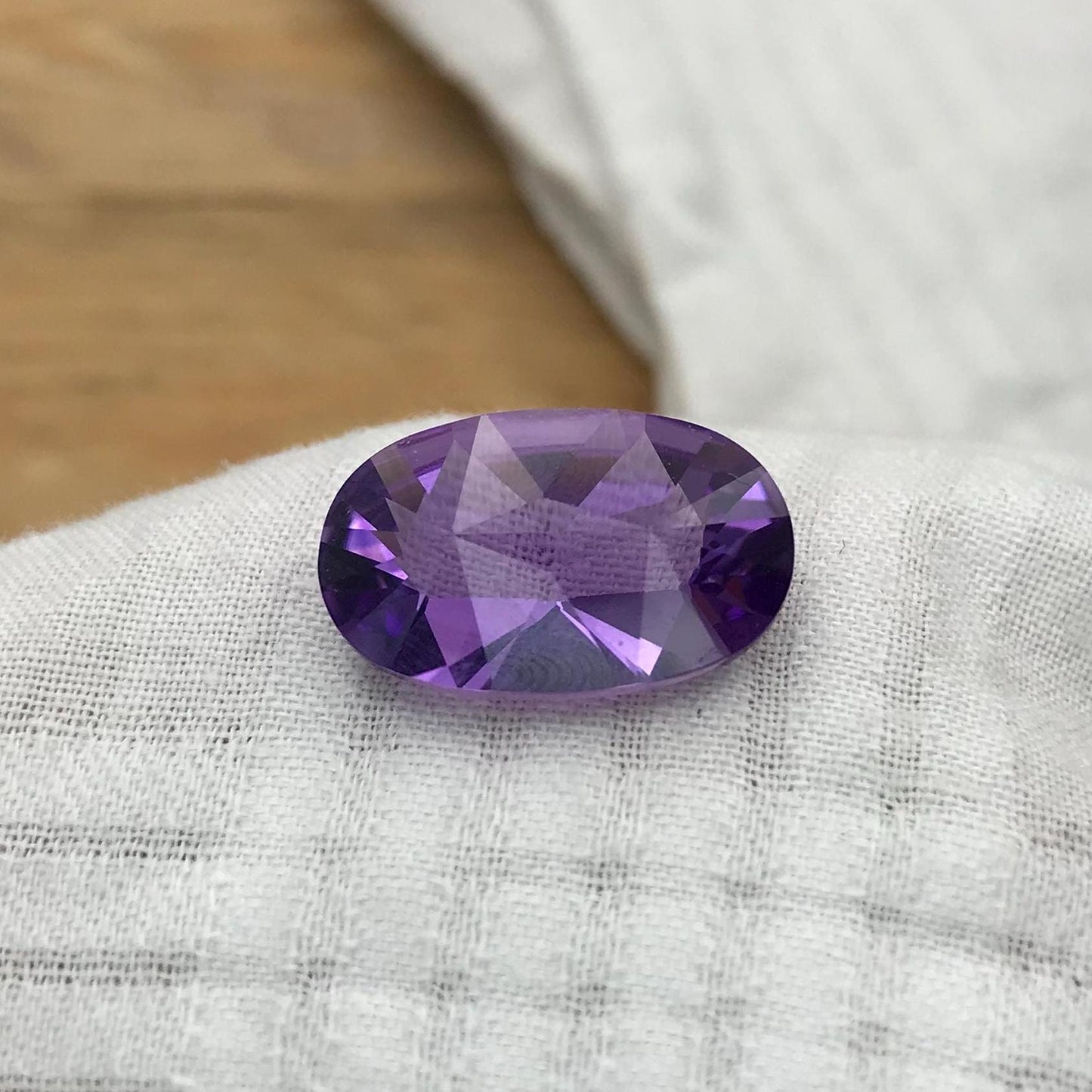 18x11mm Amethyst Fancy Oval cut, 8.38 carat Natural Quartz