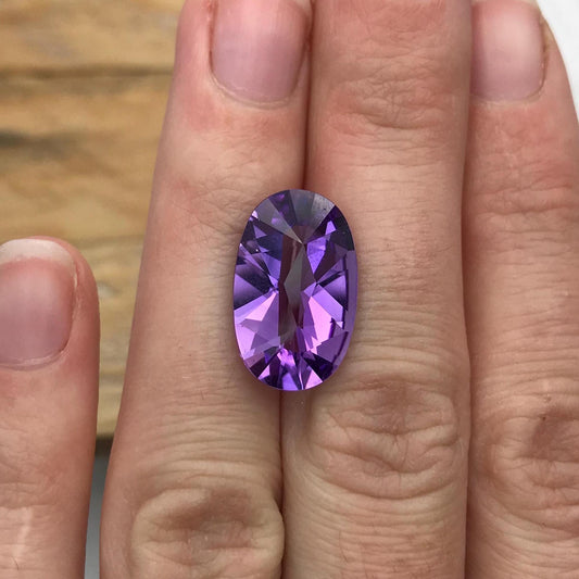 18x11mm Amethyst Fancy Oval cut, 8.38 carat Natural Quartz
