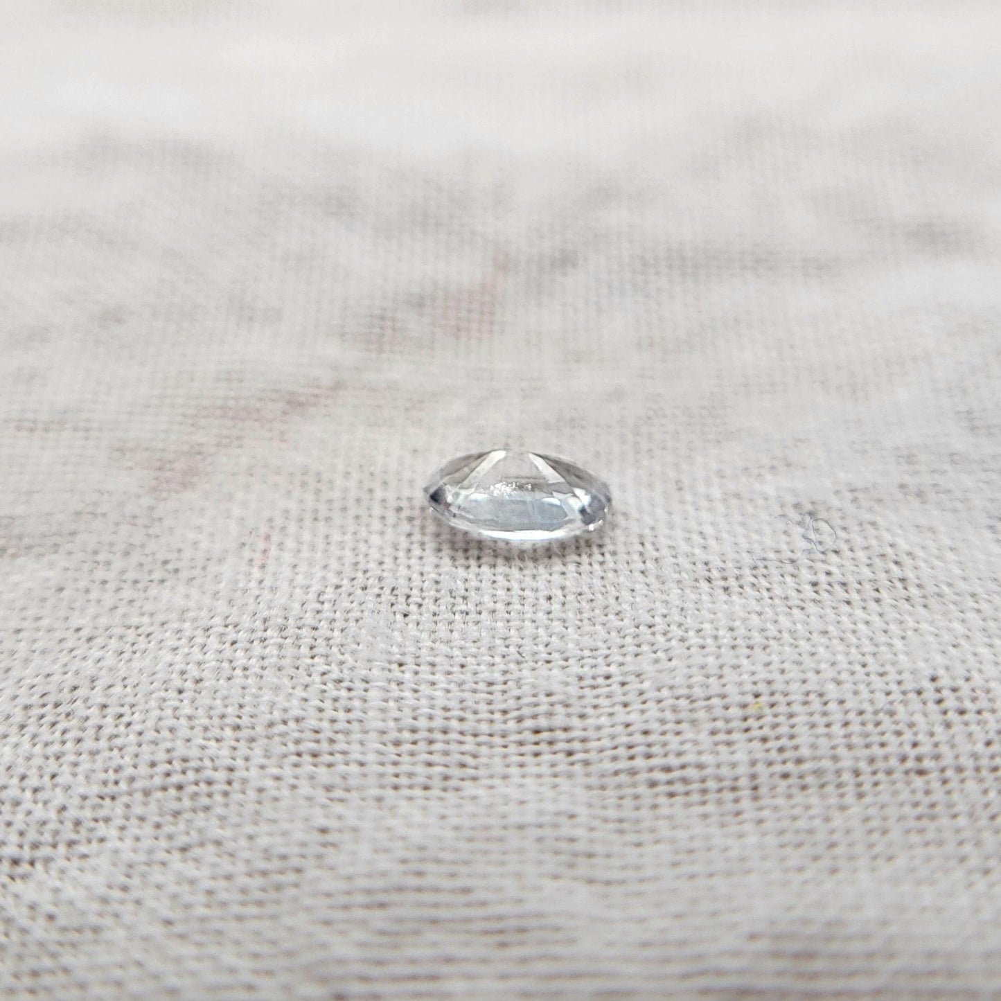 0.24ct Natural Clear Sapphire 4.7x3mm Oval Cut Faceted Loose Heated, Earth Mined Sapphire