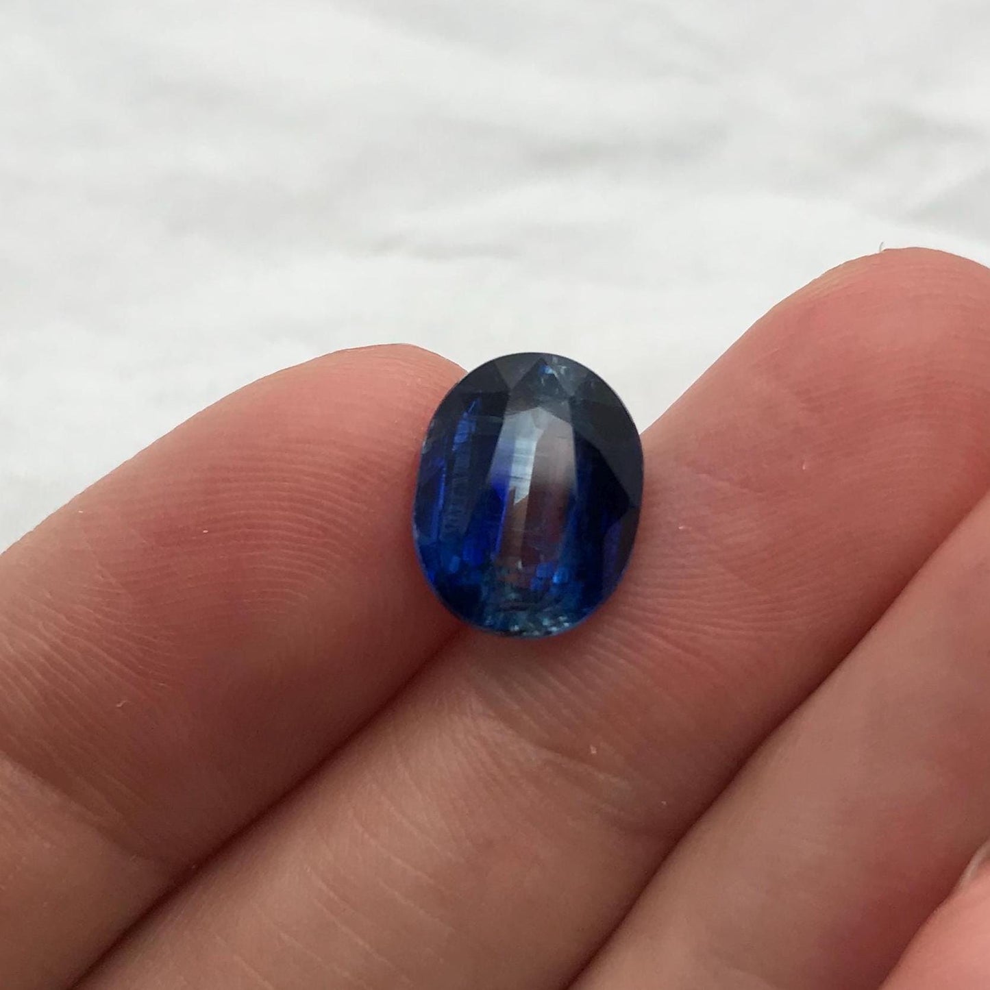 11.5x9mm Blue Kyanite 4.58 Carat Oval Cut, Faceted Loose, 11.4x8.9