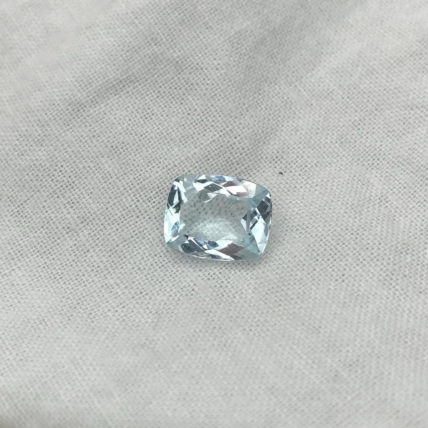 9x7mm Natural Light Blue Aquamarine 1.71 Carats Light Blue Cushion Cut Loose Gem
