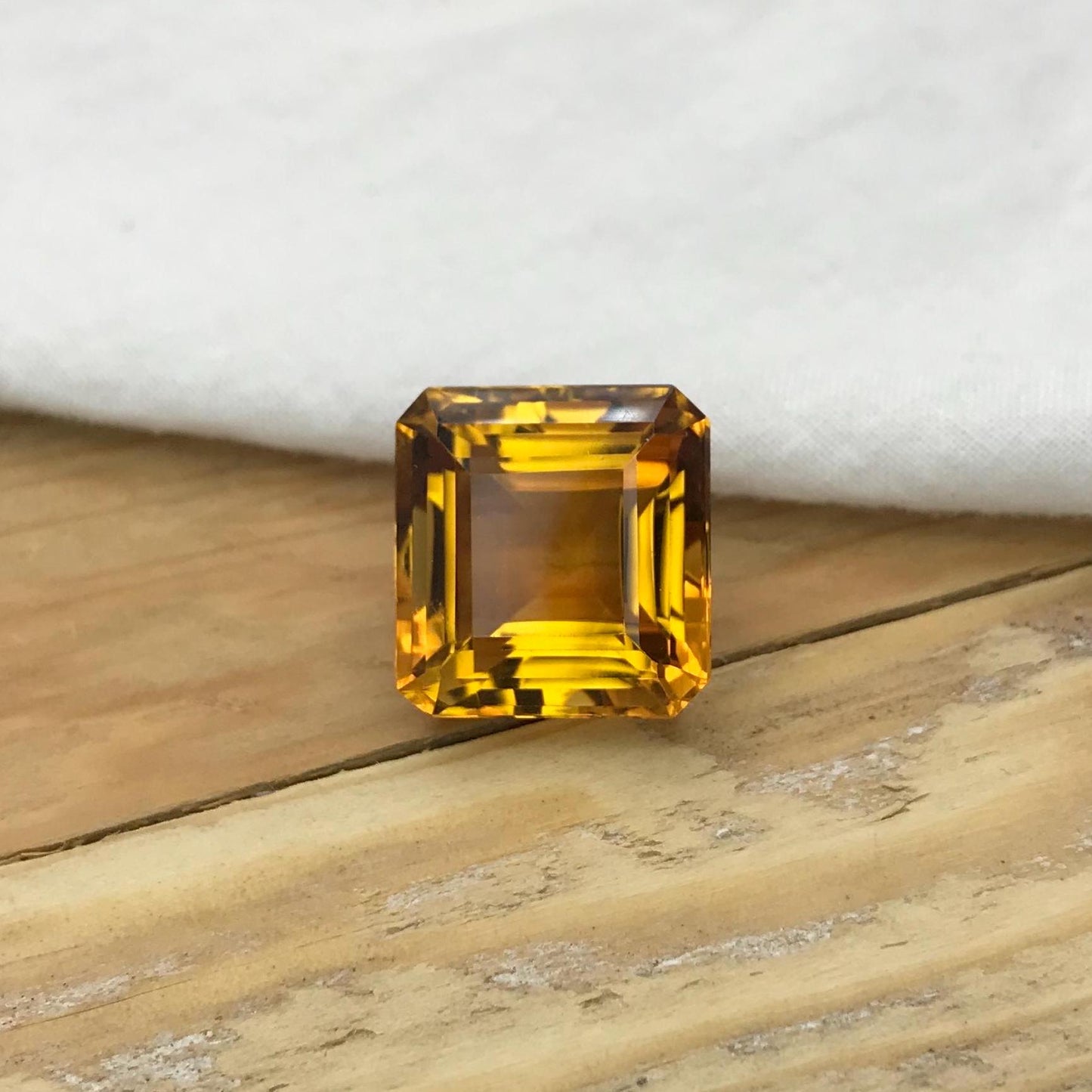 16x17mm Golden Citrine 22.80 carat Emerald cut, Faceted Loose Step cut Gemstone