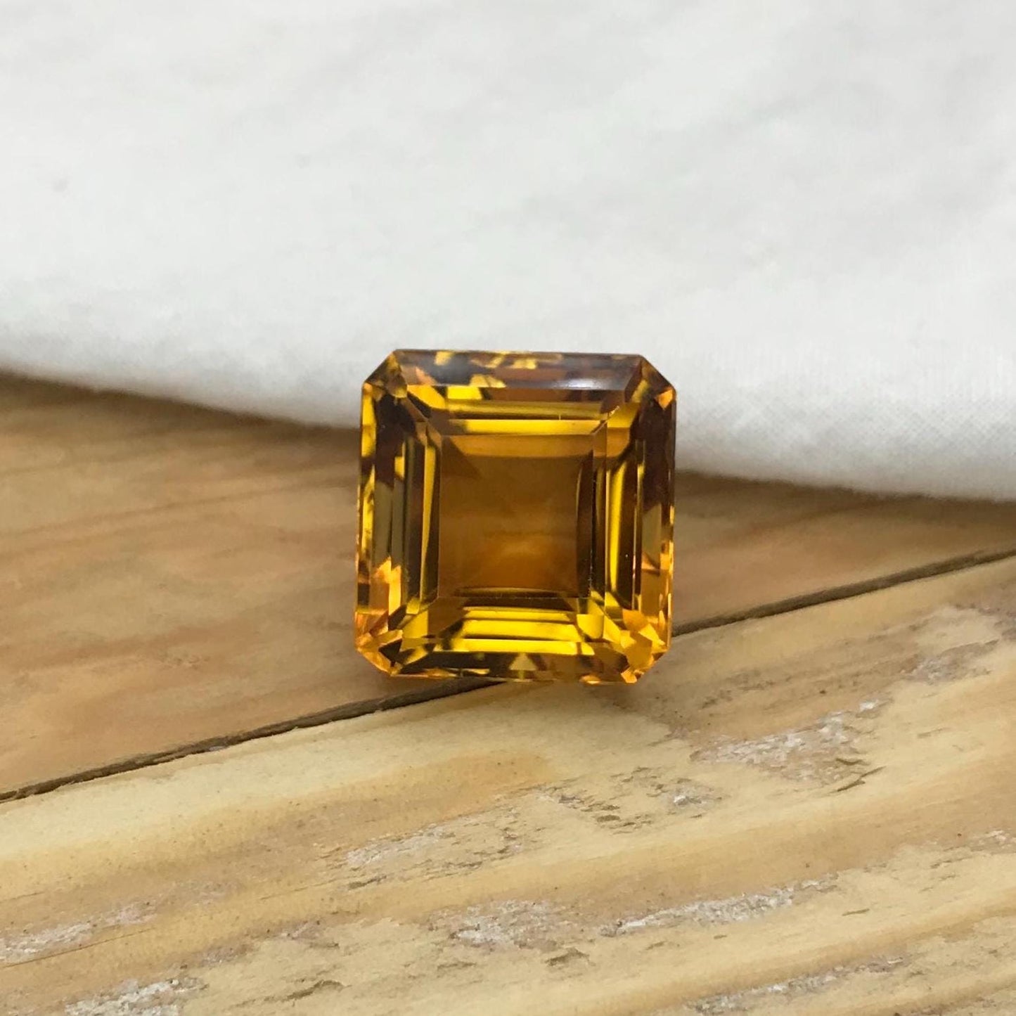 16x17mm Golden Citrine 22.80 carat Emerald cut, Faceted Loose Step cut Gemstone