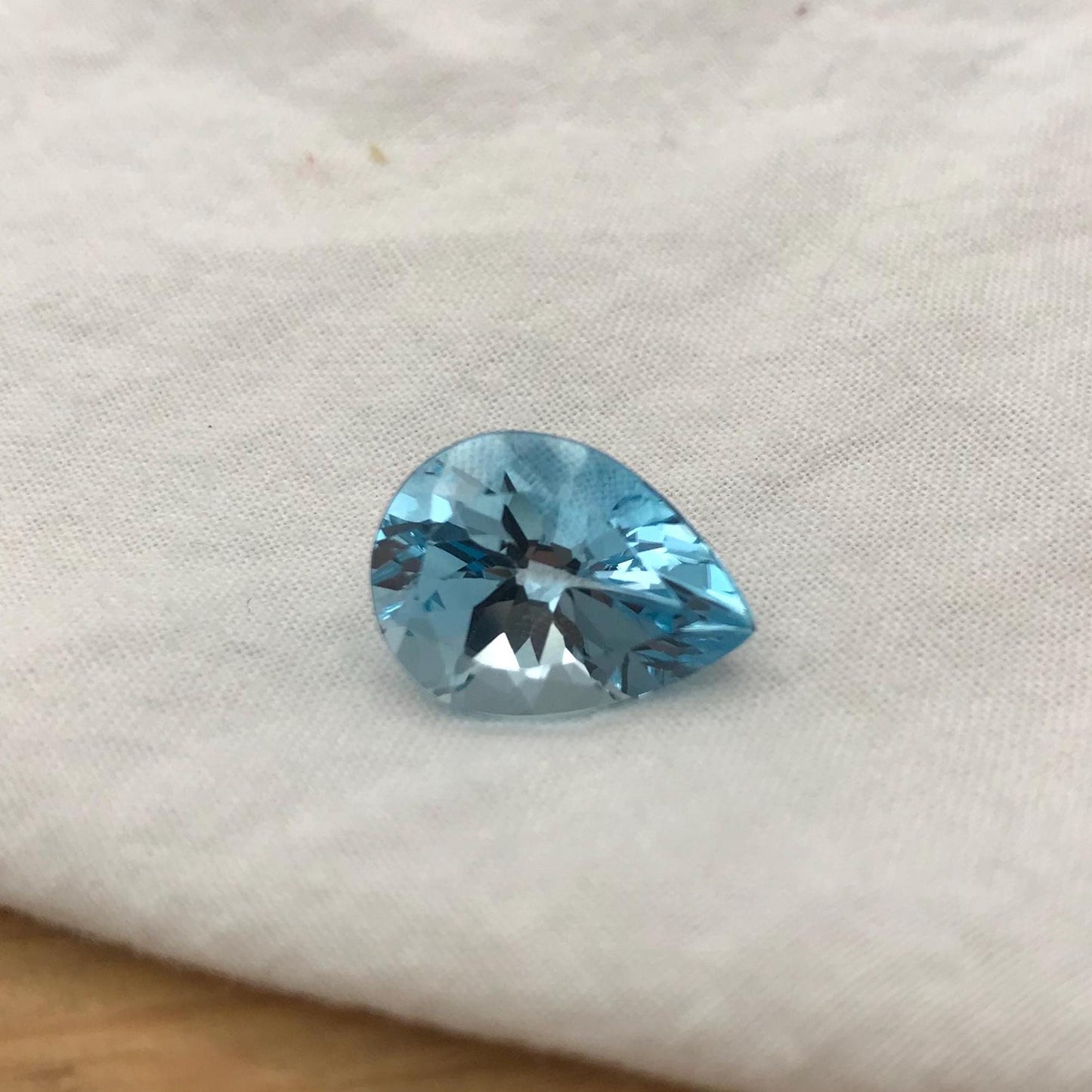 16x12mm Light Blue Topaz Pear Cut, 10 carat