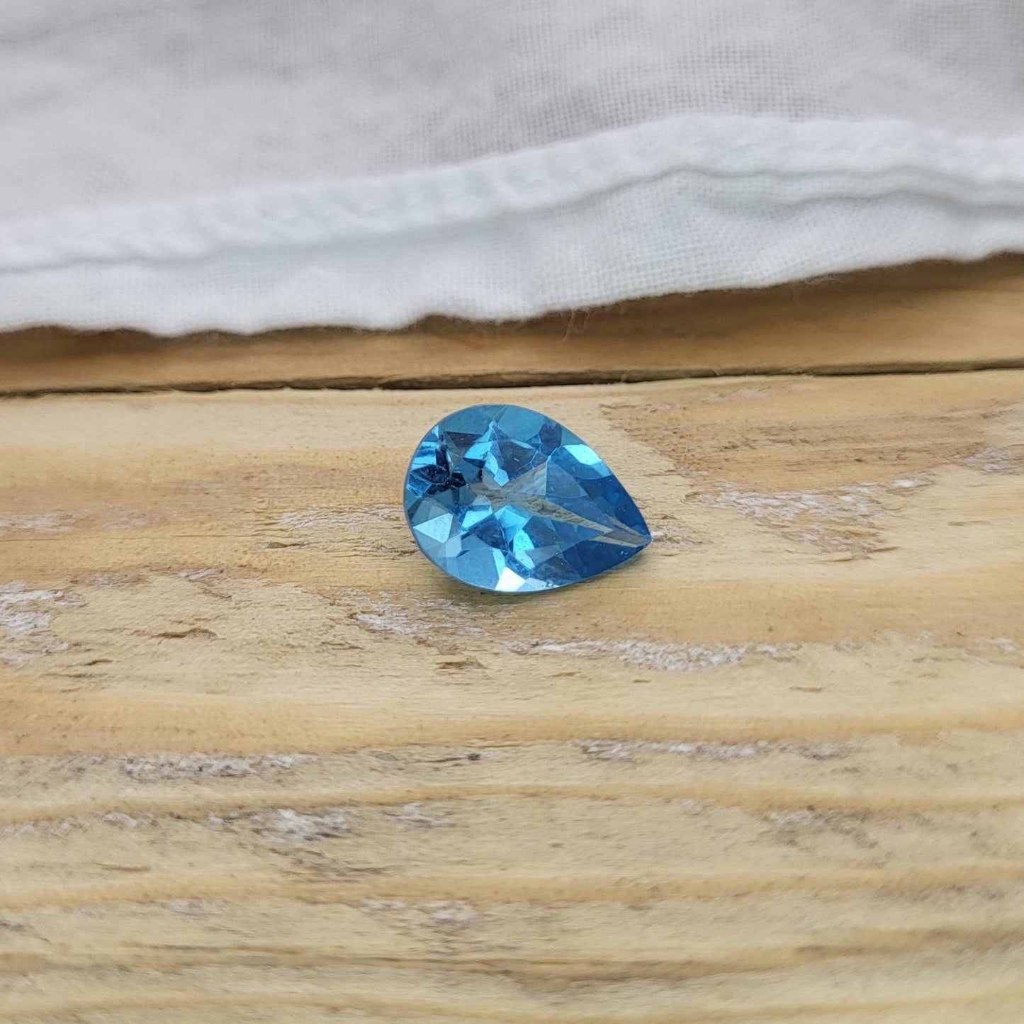 10.8x7.8mm Blue Topaz Pear Cut, 2.79 carat Loose Faceted Gem, Natural Topaz