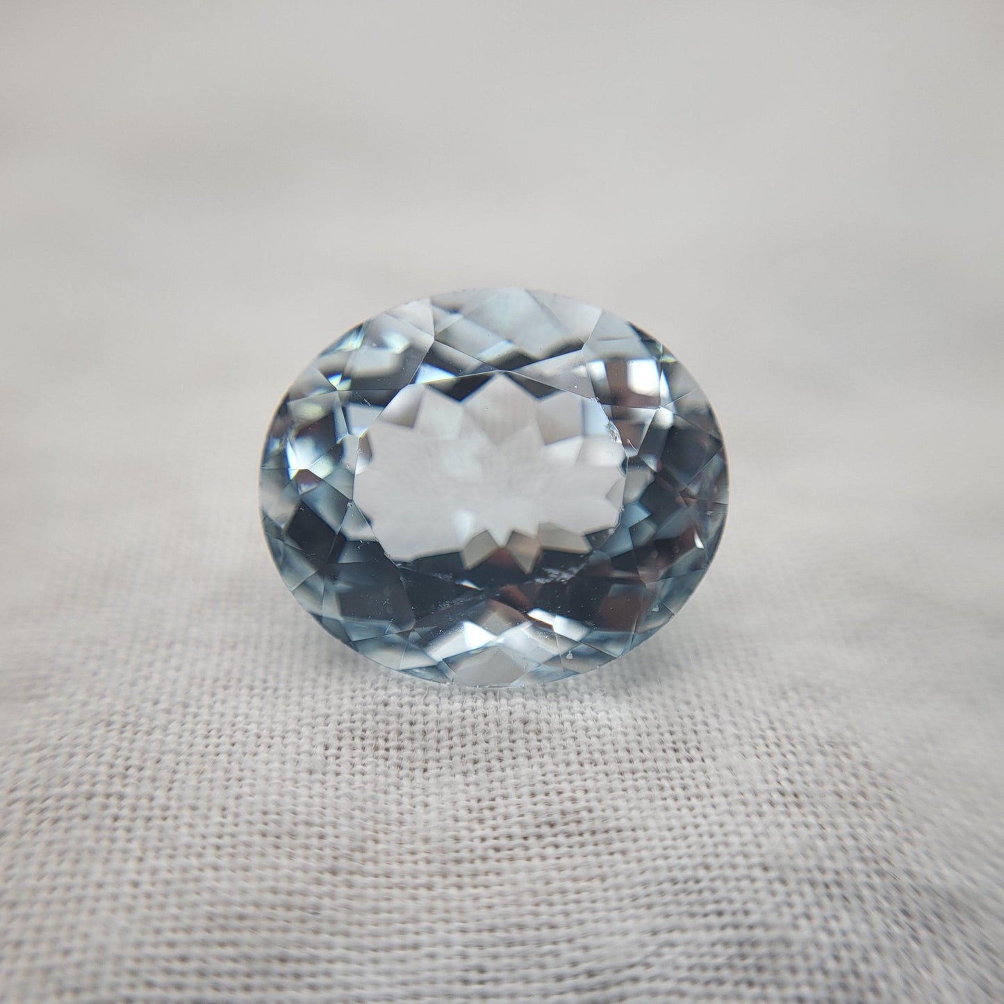 8.39 ct Very Light Blue Aquamarine, 14x12mm Oval Cut Faceted Loose Gemstone