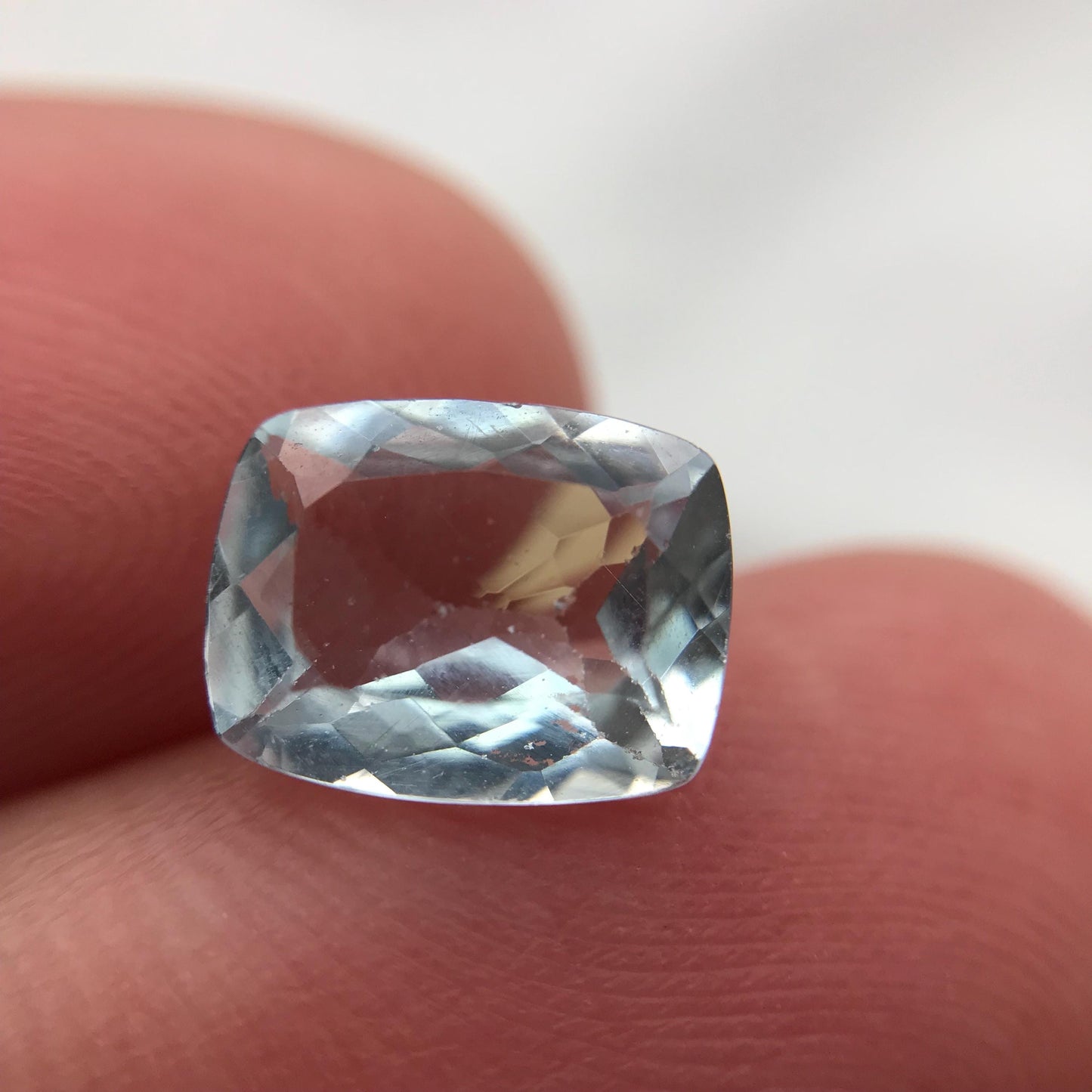 9x7mm Natural Light Blue Aquamarine 1.71 Carats Light Blue Cushion Cut Loose Gem