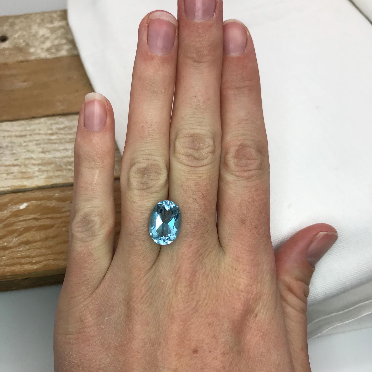 14x10mm Light Blue Topaz, 6.88 Ct Oval cut Faceted Discount Gemstone, Reclaimed/Recycled Imperfect Gem,