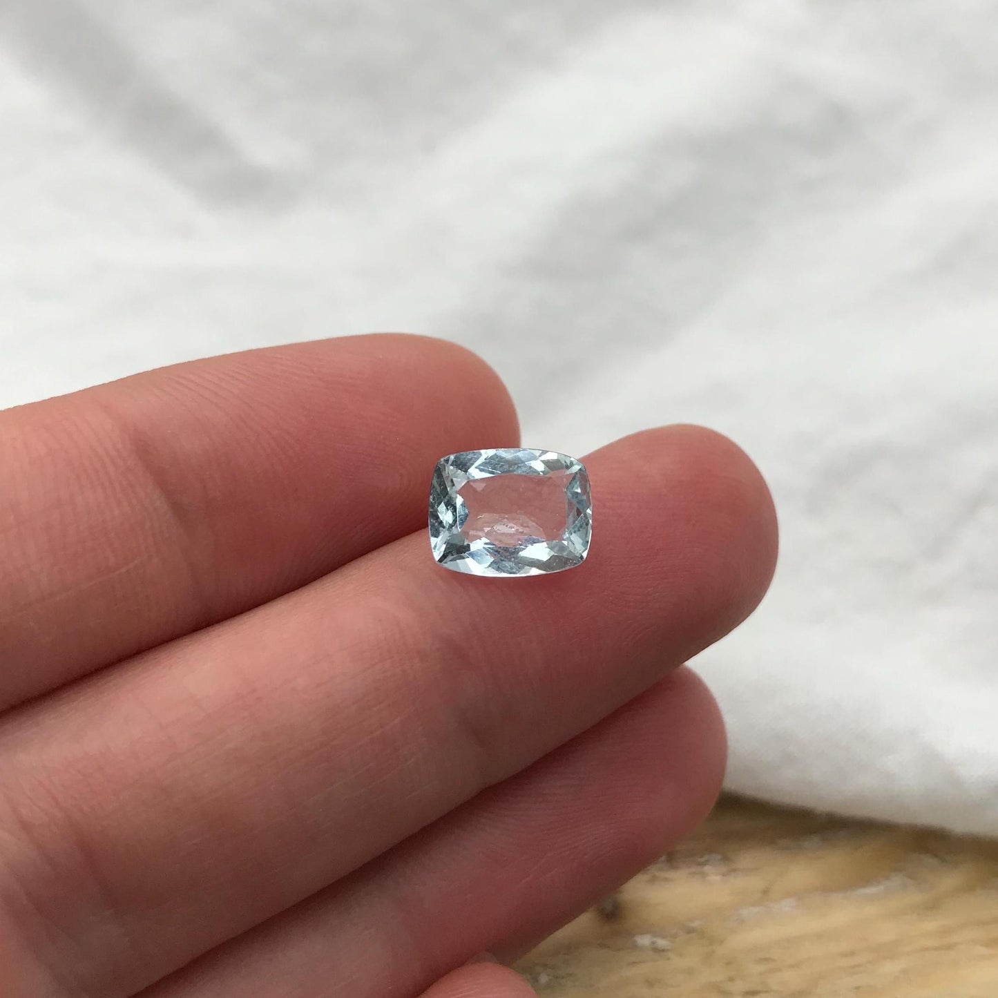 9x7mm Natural Light Blue Aquamarine 1.71 Carats Light Blue Cushion Cut Loose Gem