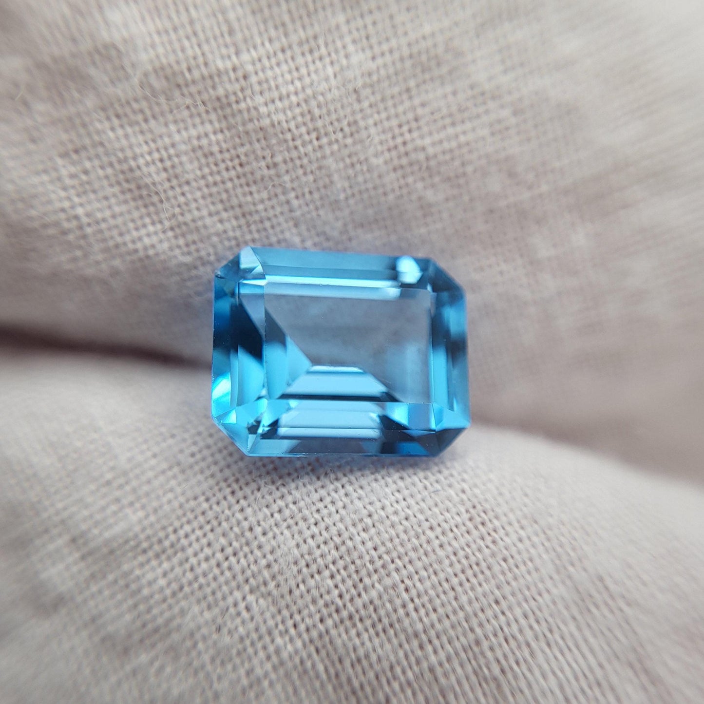 10x8mm Blue Topaz, 3.87 ct Emerald Cut Faceted Gemstone
