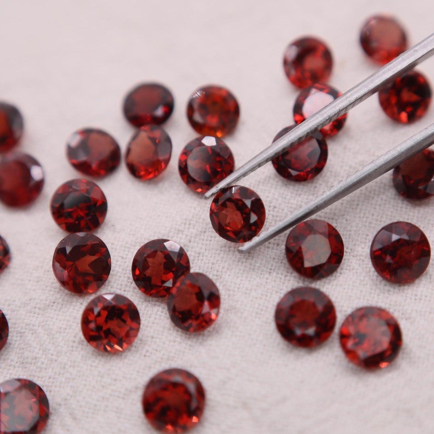 One 5mm Red Garnet Round Cut, Faceted Loose Gemstone