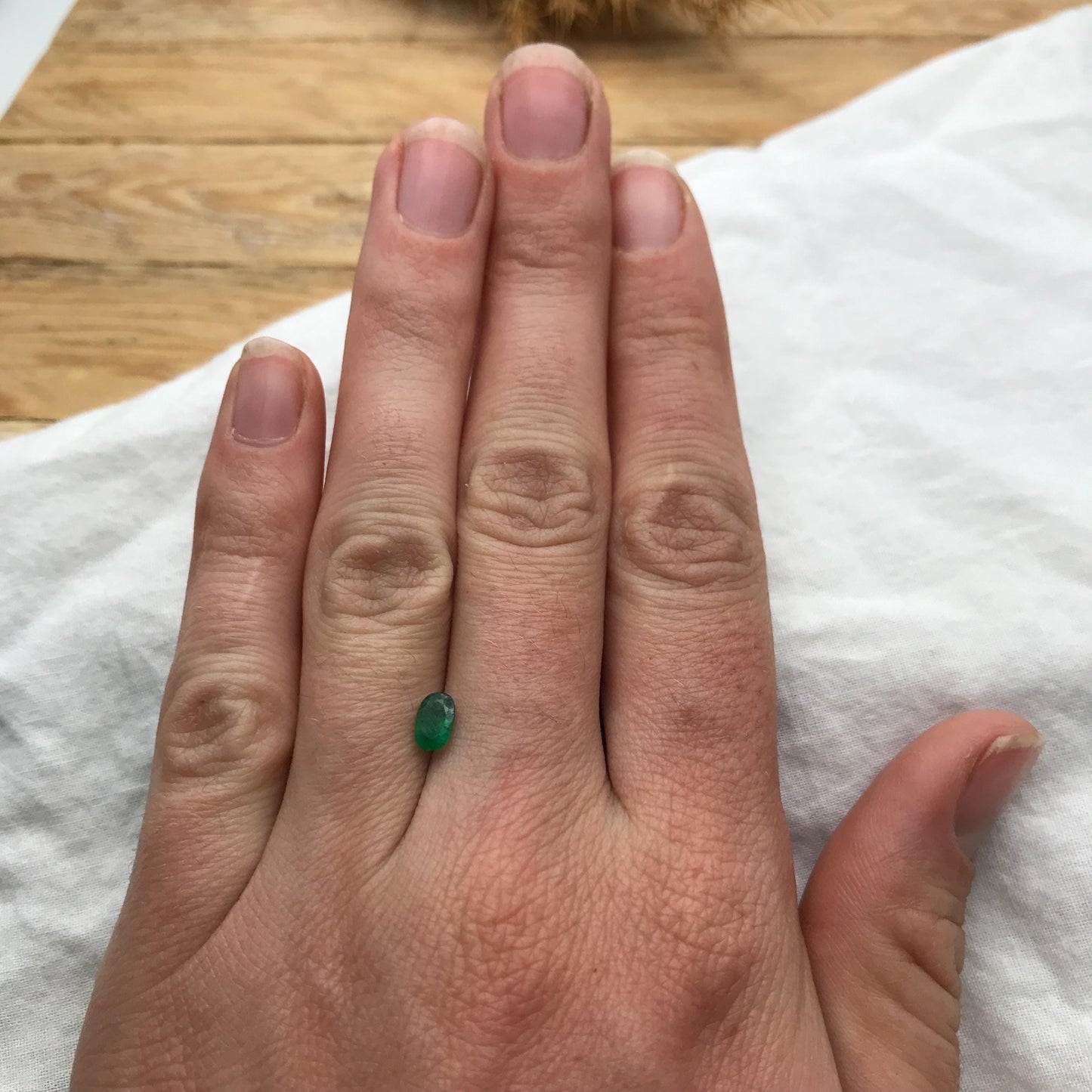 0.43 Natural Emerald 6x4mm Oval Cut Faceted Gem, Loose Recycled Gemstone