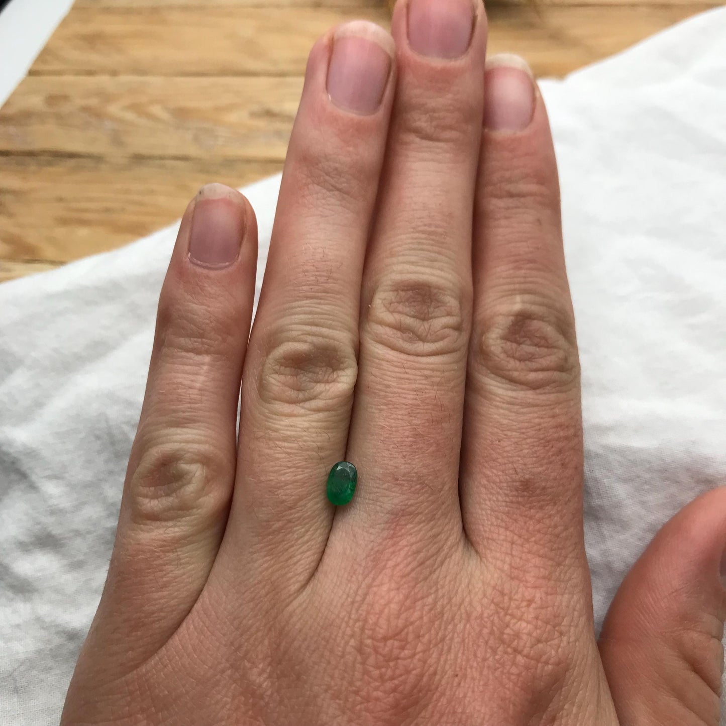 0.43 Natural Emerald 6x4mm Oval Cut Faceted Gem, Loose Recycled Gemstone