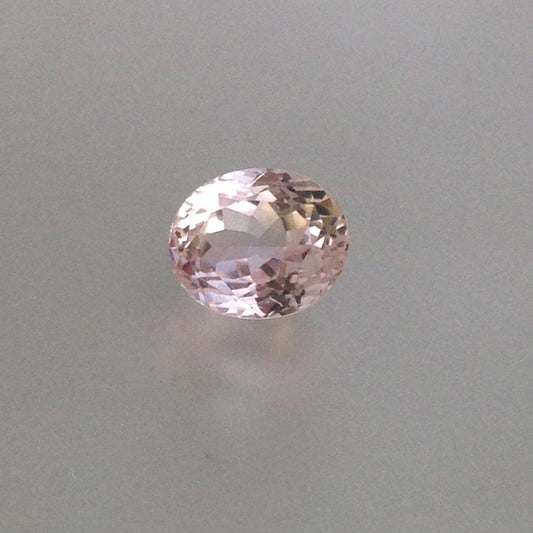 11x9mm Kunzite 5.31 carats Oval Cut Light Peach Spodumene Faceted Gem Loose