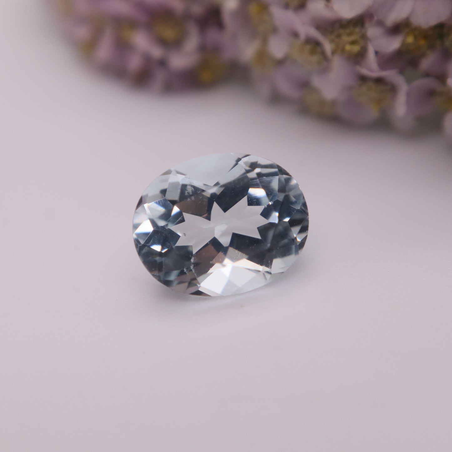 10x8mm Light Blue Aquamarine, 2.5 Carat Oval Cut, Natural Loose Faceted Gemstone