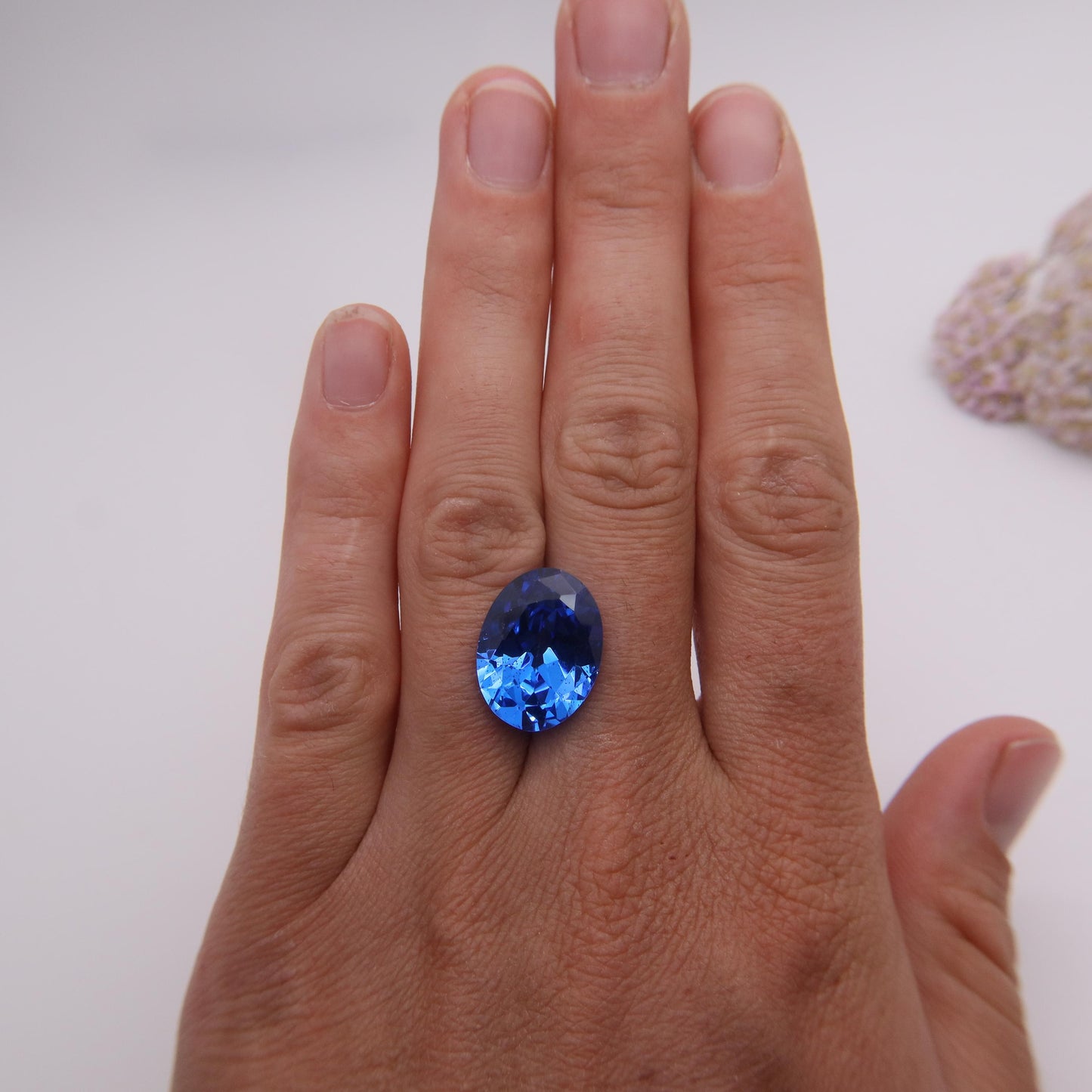 Lab Created Blue Spinel 9.40 Carat Man Made Spinel, 15.6x11.8mm Oval cut, Faceted Loose Synthetic Spinel