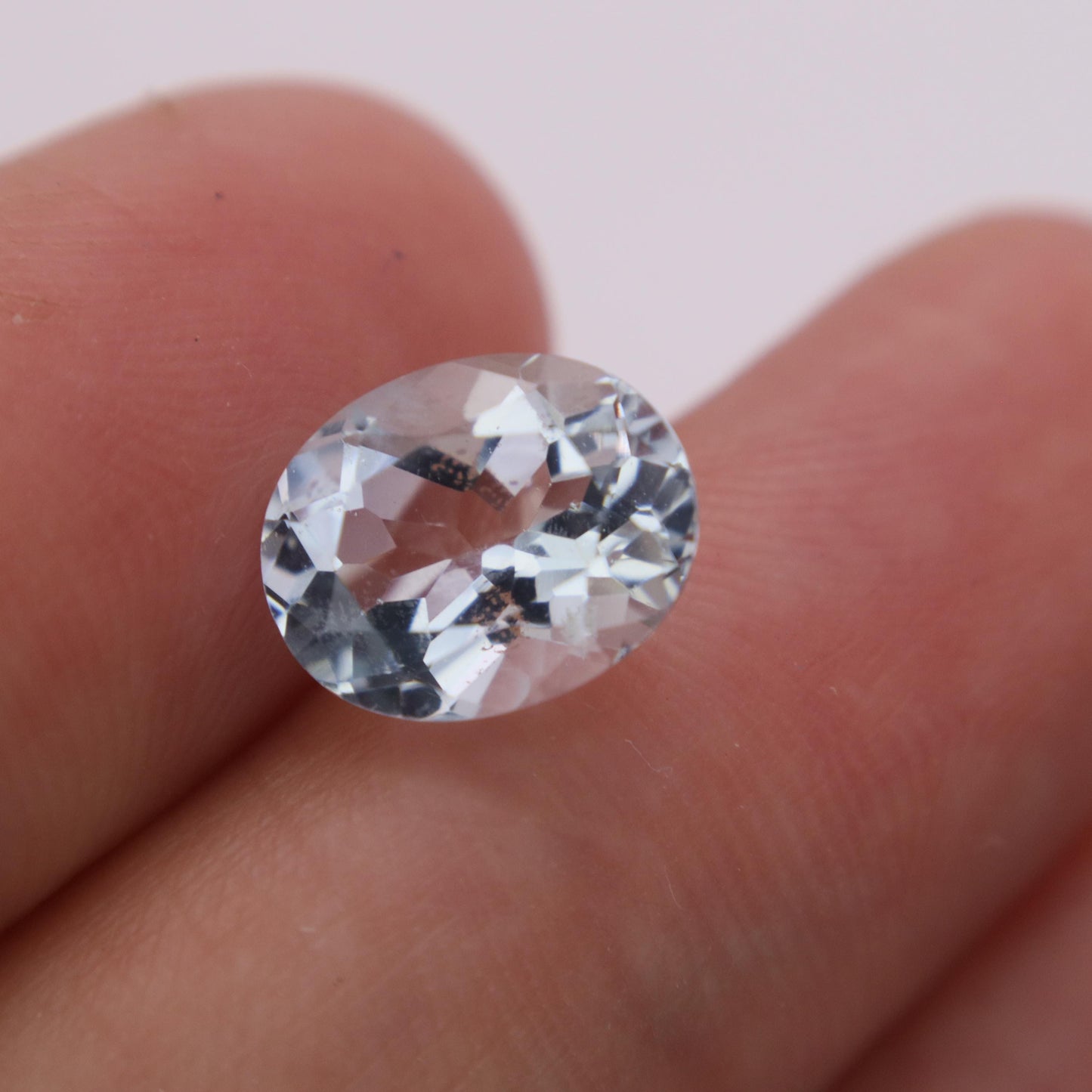 10x8mm Light Blue Aquamarine, 2.5 Carat Oval Cut, Natural Loose Faceted Gemstone