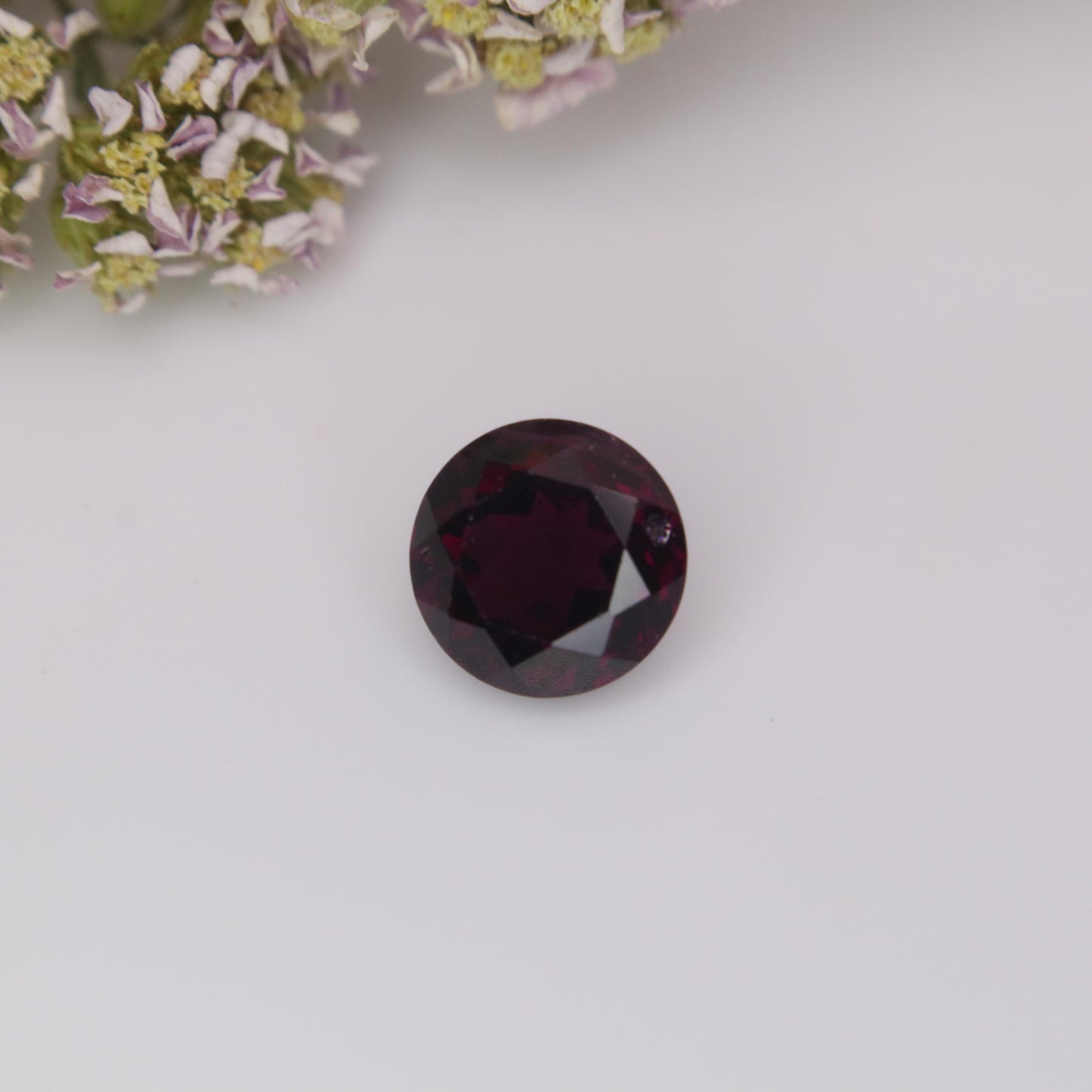 8mm Rhodolite Garnet 3 Carat Round Cut, Facet Loose Purple Garnet