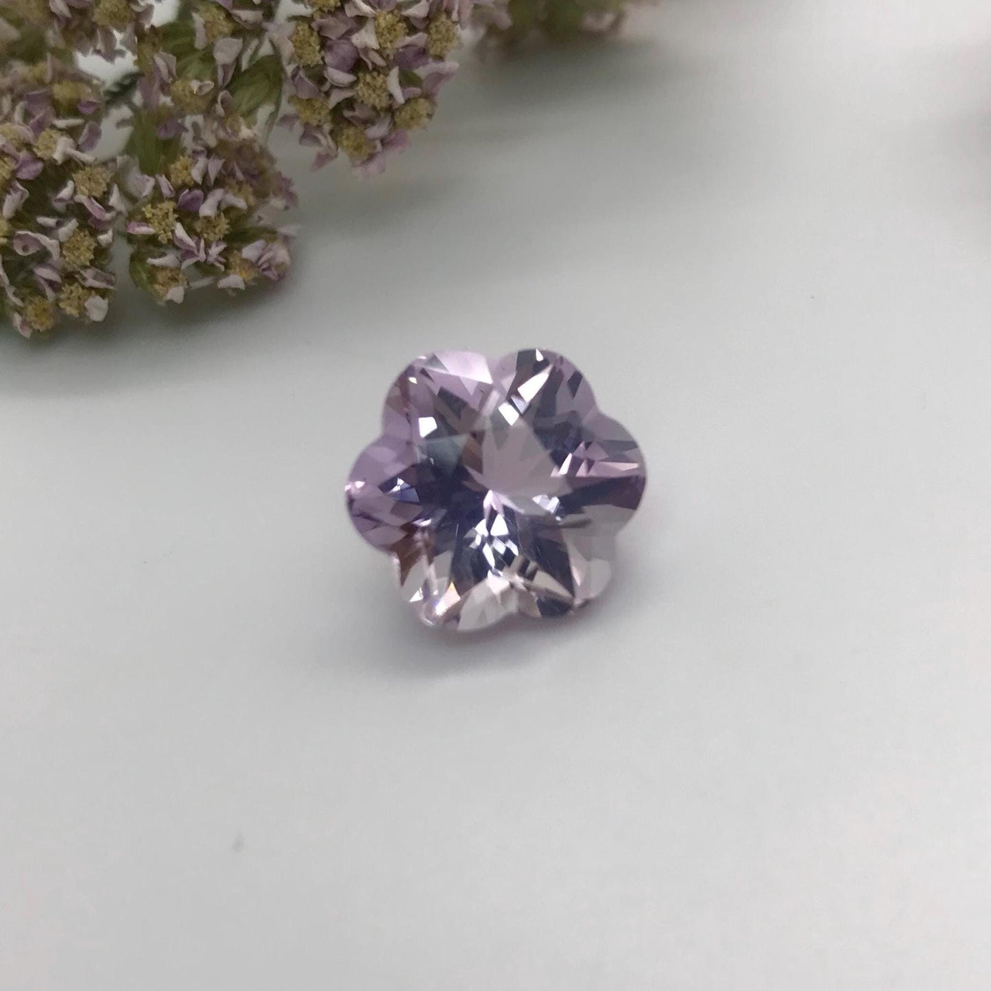 13 mm Flower Cut Lavender Amethyst 8 Carat Fancy Cut, Loose Faceted Gem, Unmounted Gemstone