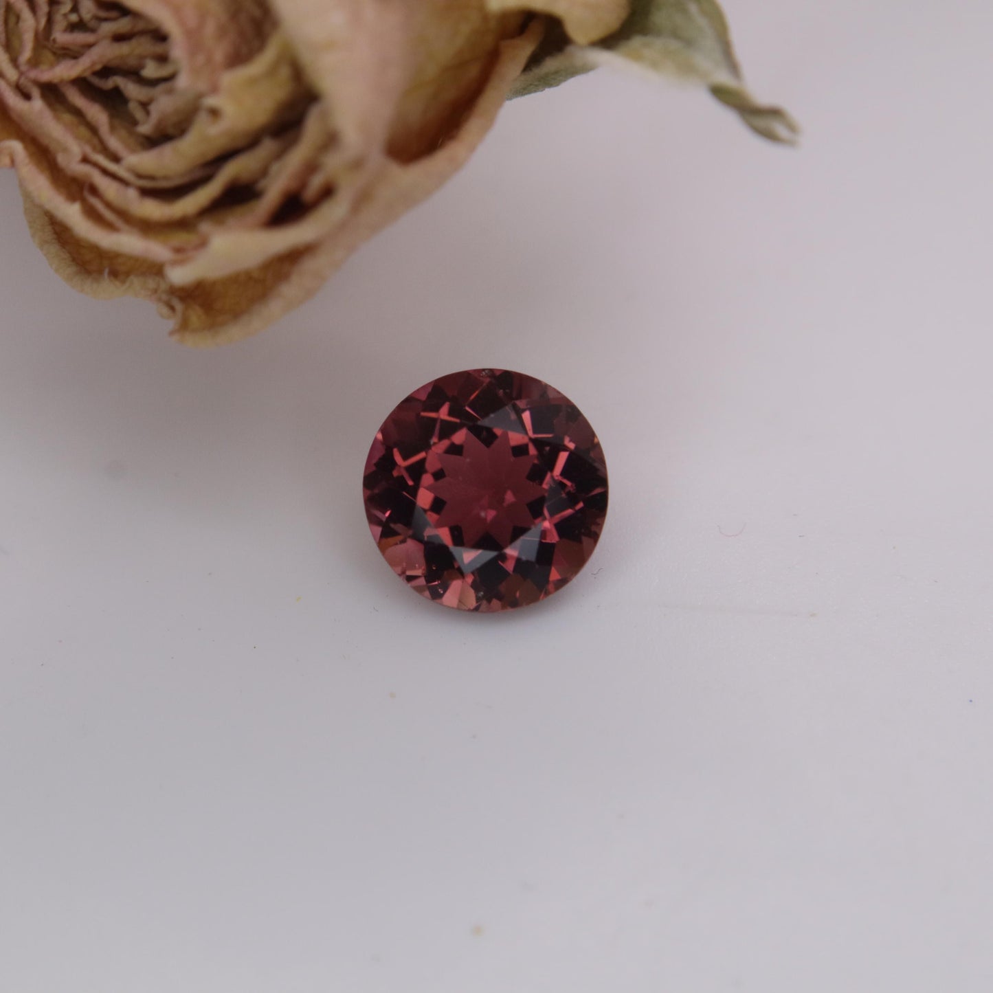 8mm Reddish Pink Tourmaline 2 Carat Round Cut, Faceted Loose Gemstone for Jewelry Setting