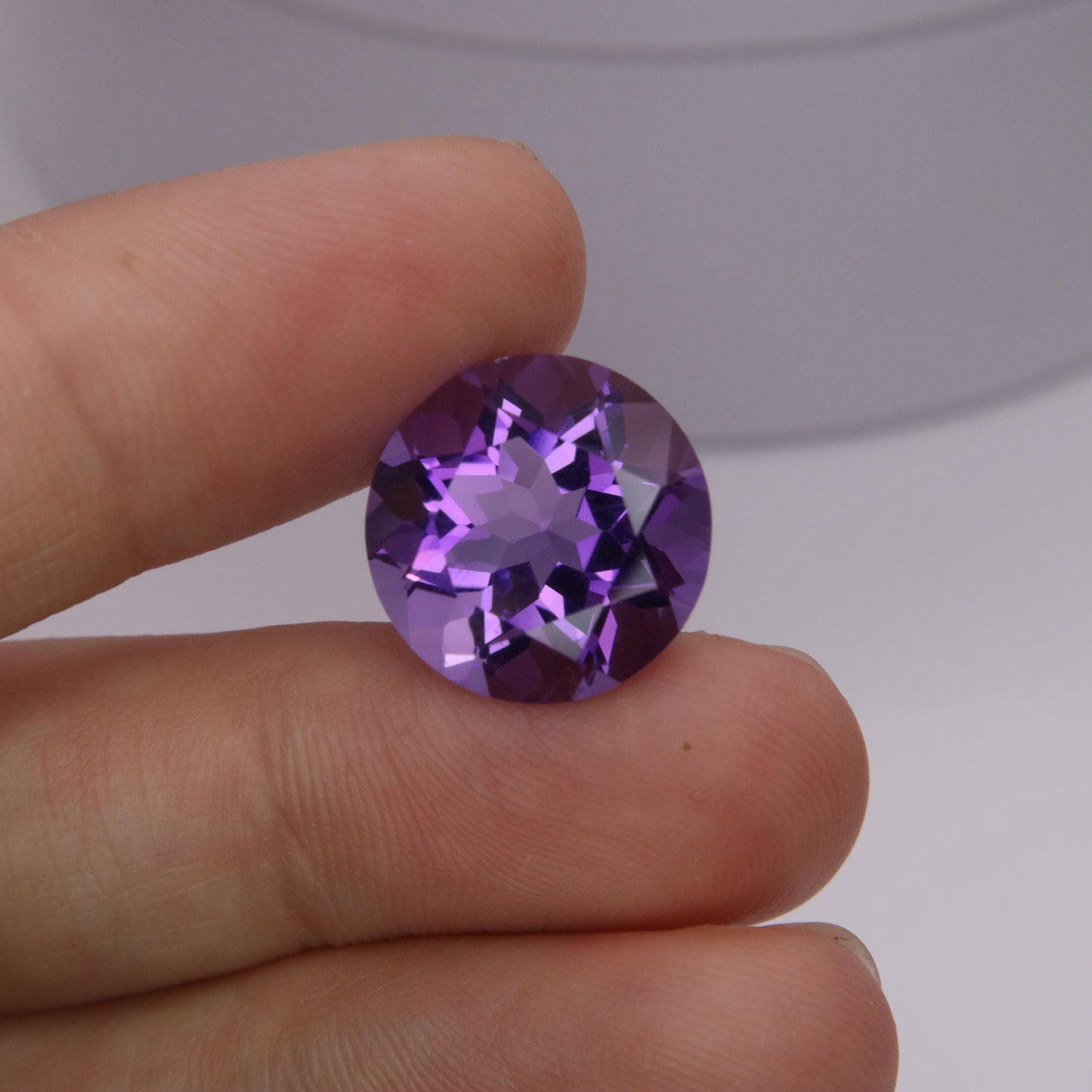 15mm Purple Amethyst 11.17 Carat Round Cut, Faceted Loose Gemstone