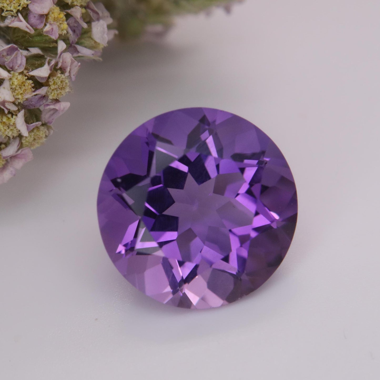15mm Purple Amethyst 11.17 Carat Round Cut, Faceted Loose Gemstone