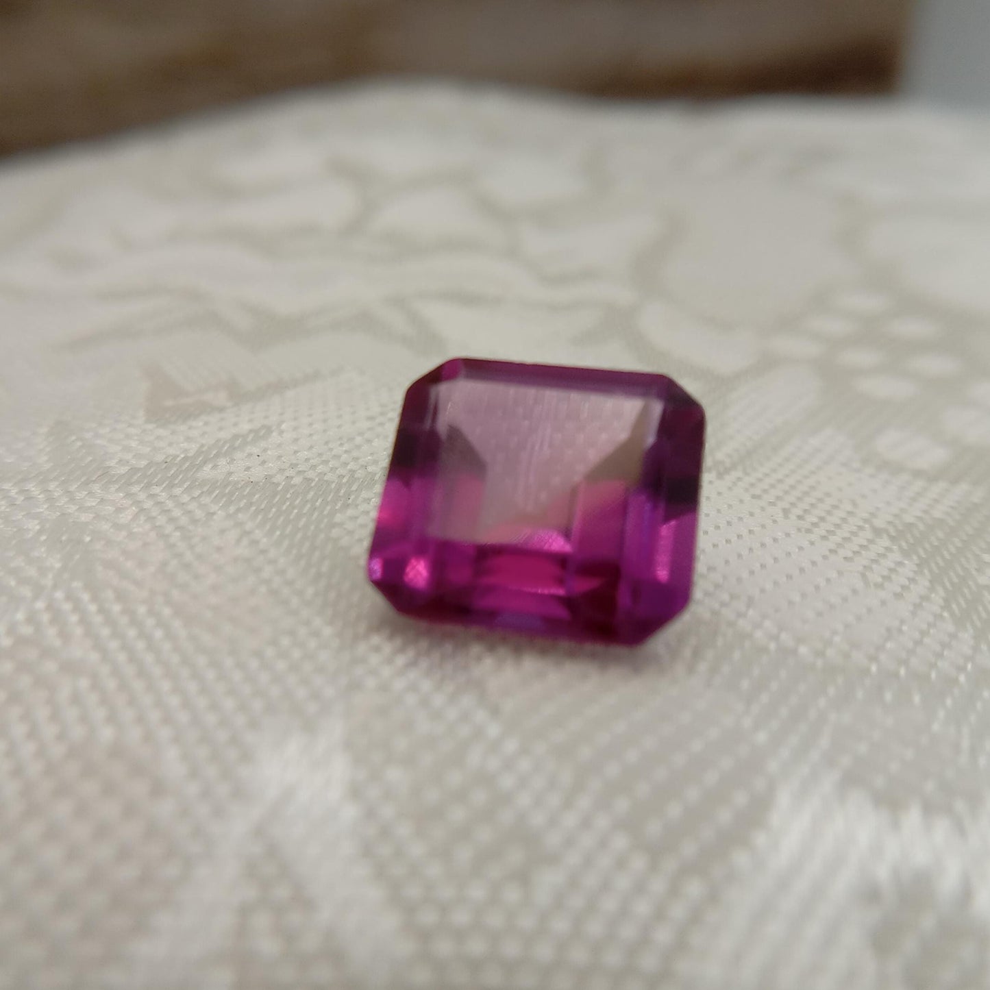 10.5 mm x9.9 mm Purple Lab Sapphire Loose Gem, 6.14 carat, Lab Created Square Gemstone, June Birthstone Color 10mm square