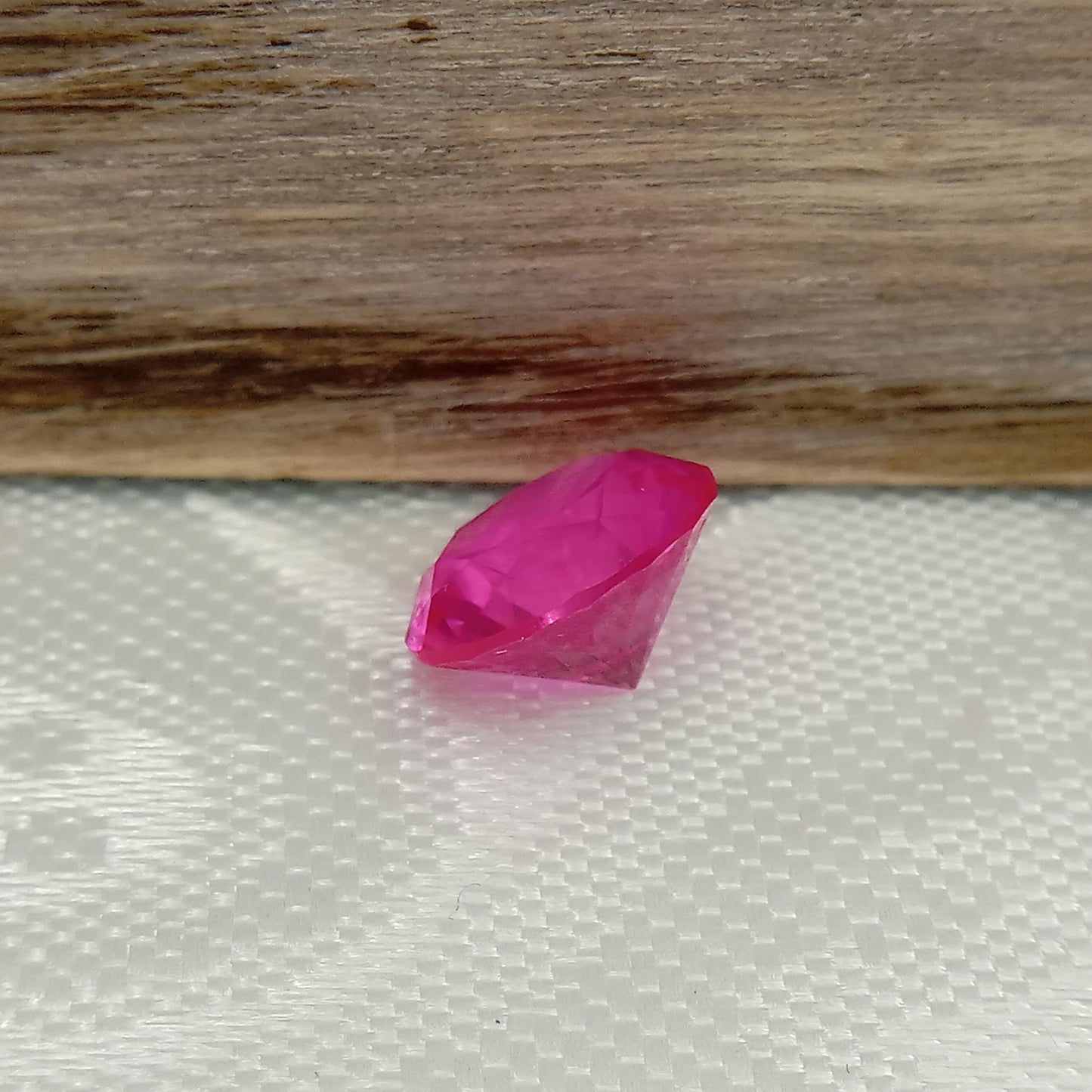 10 mm Hot Pink Lab Sapphire 4.63 Carat, Round Cut, Loose Faceted Lab Created Gemstone 10mm