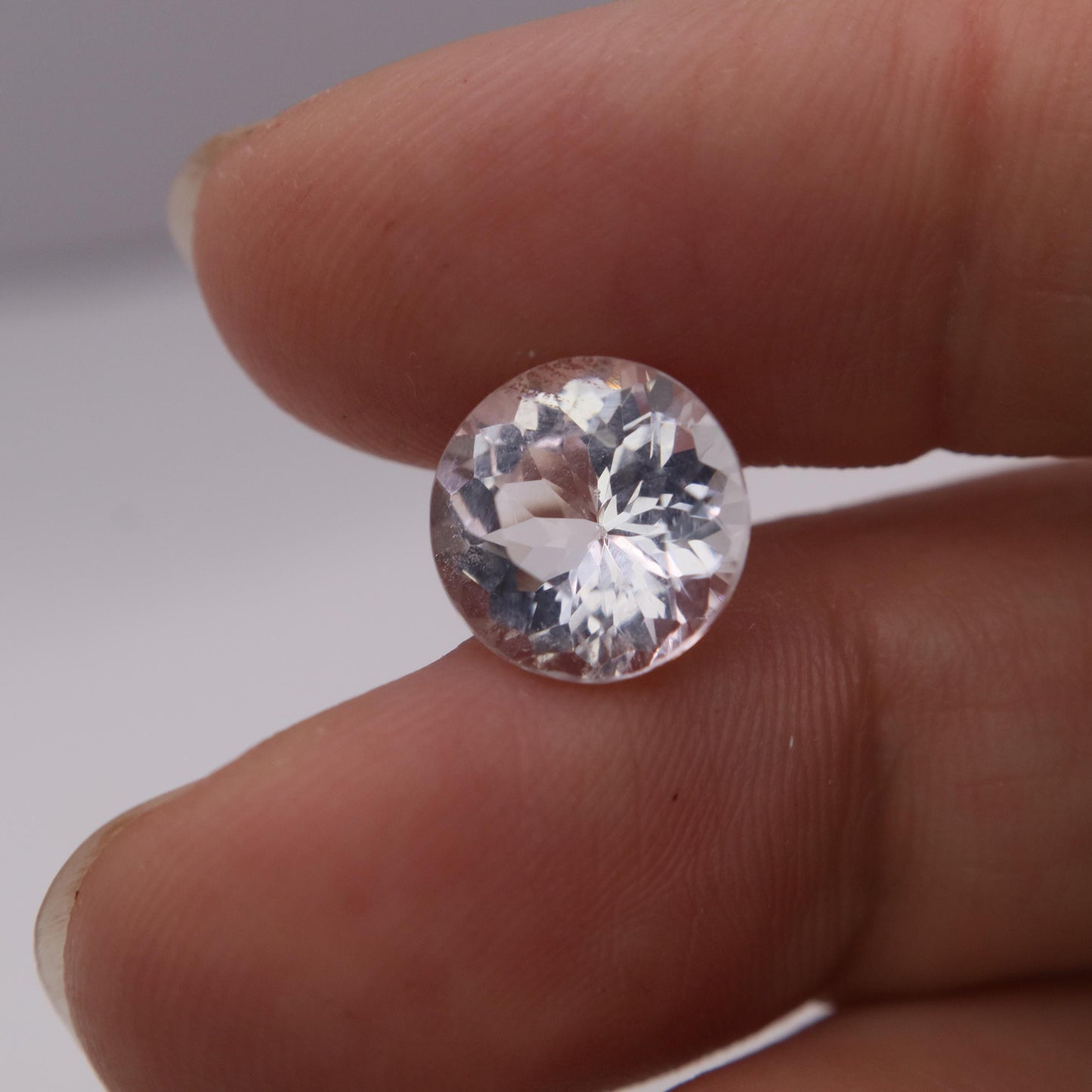 10mm Light Pink Morganite 3.44 carat Round Cut, Faceted Loose Gemstone