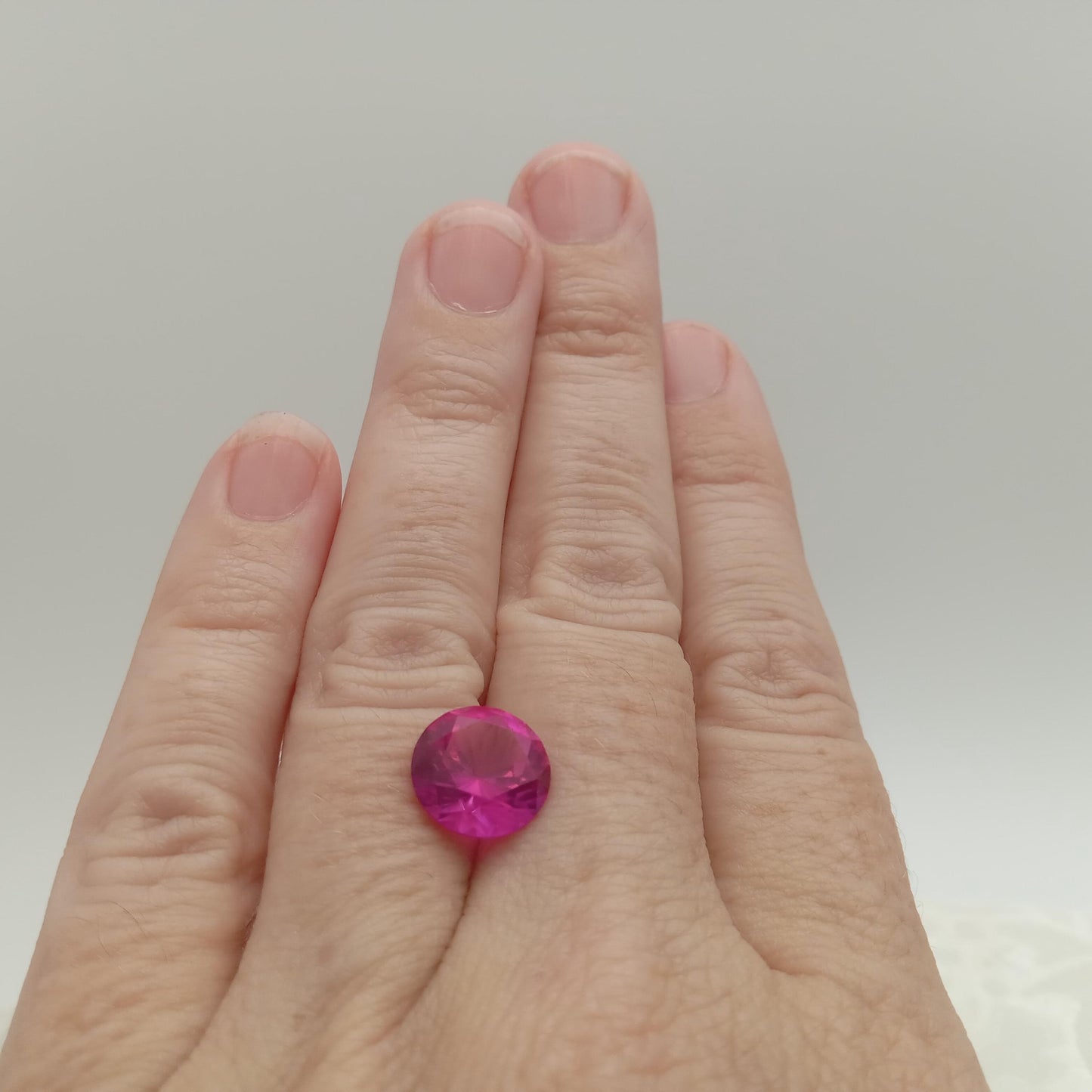 10 mm Hot Pink Lab Sapphire 4.63 Carat, Round Cut, Loose Faceted Lab Created Gemstone 10mm