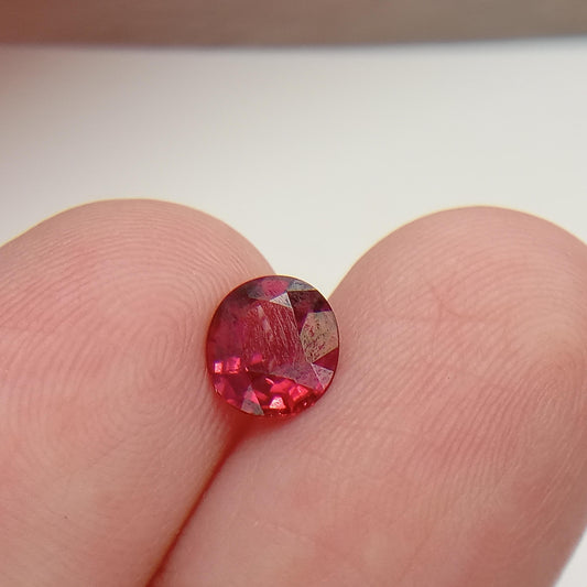 Natural Rhodolite Garnet, 1.04 carat, 6.6 x 5.7 mm Red Garnet, Faceted Oval Cut Raspberry Garnet Gem, Dark Pink Garnet