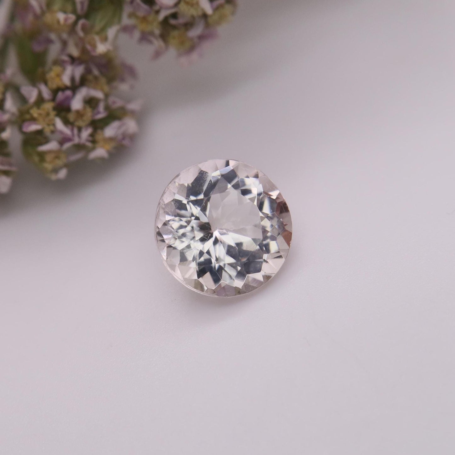 10mm Light Pink Morganite 3.44 carat Round Cut, Faceted Loose Gemstone