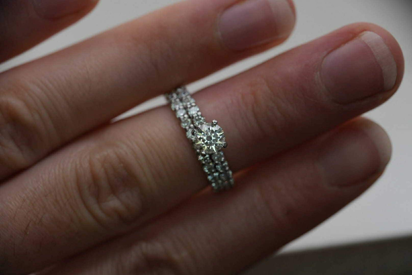 Gorgeous 950 platinum and genuine diamond wedding ring engagement set Round Brilliant size 5