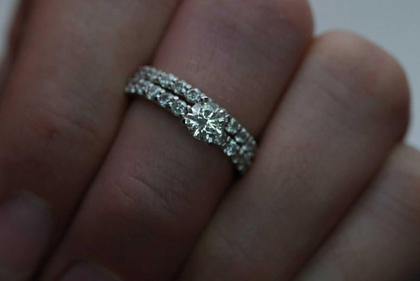 Gorgeous 950 platinum and genuine diamond wedding ring engagement set Round Brilliant size 5