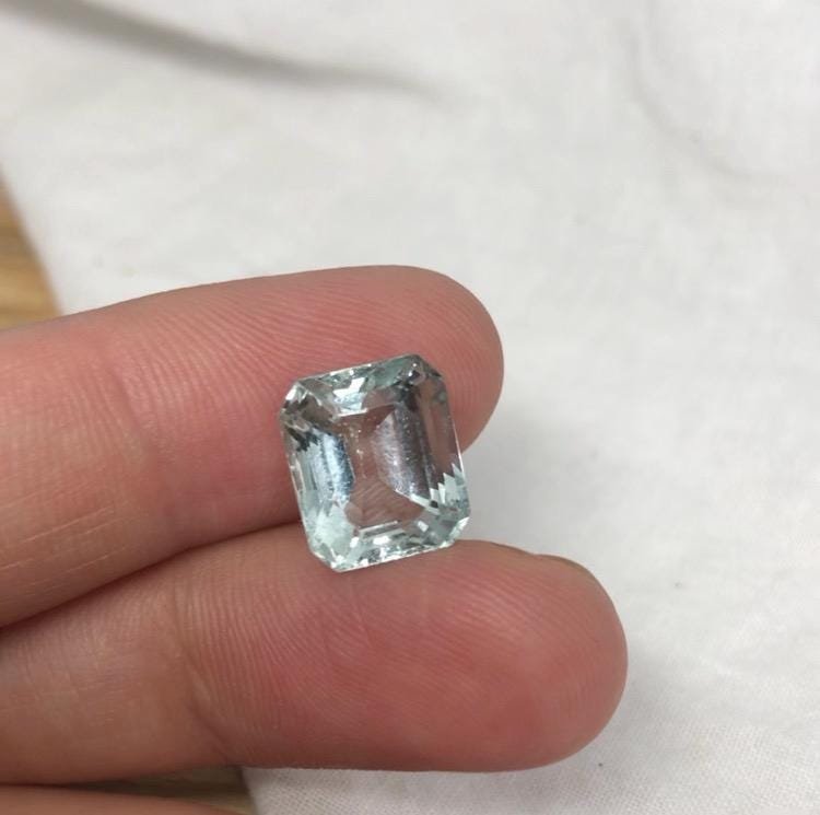 5.59 carat Light Blue Aquamarine 11.3x9.7mm Natural Light Blue Gem Rectangle Cut Loose Faceted Gemstone Beryl