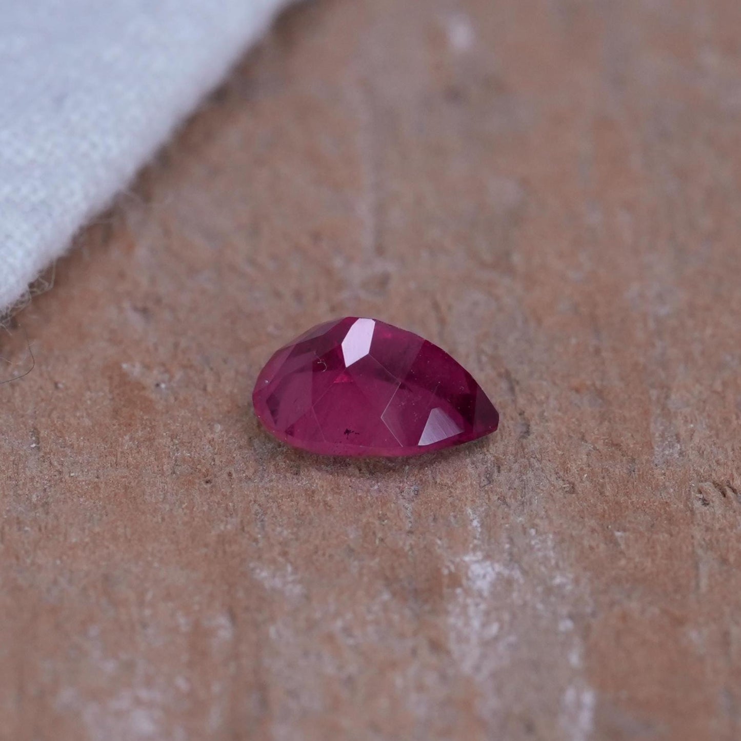 GIA 0.62 carat Red Beryl 6.75x5mm Pear Cut, Natural Utah Bixbite