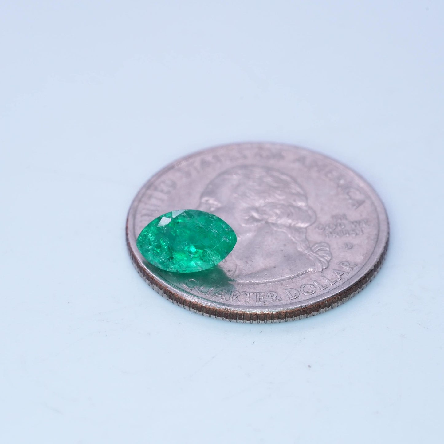1 carat Natural Emerald 9.3x5.75mm Marquise Cut