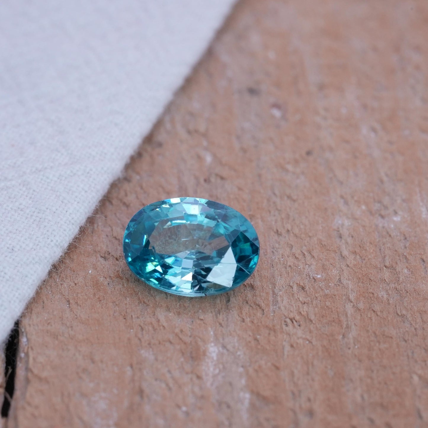 4.81 carat Blue Zircon 11.6x8.45mm Oval Cut