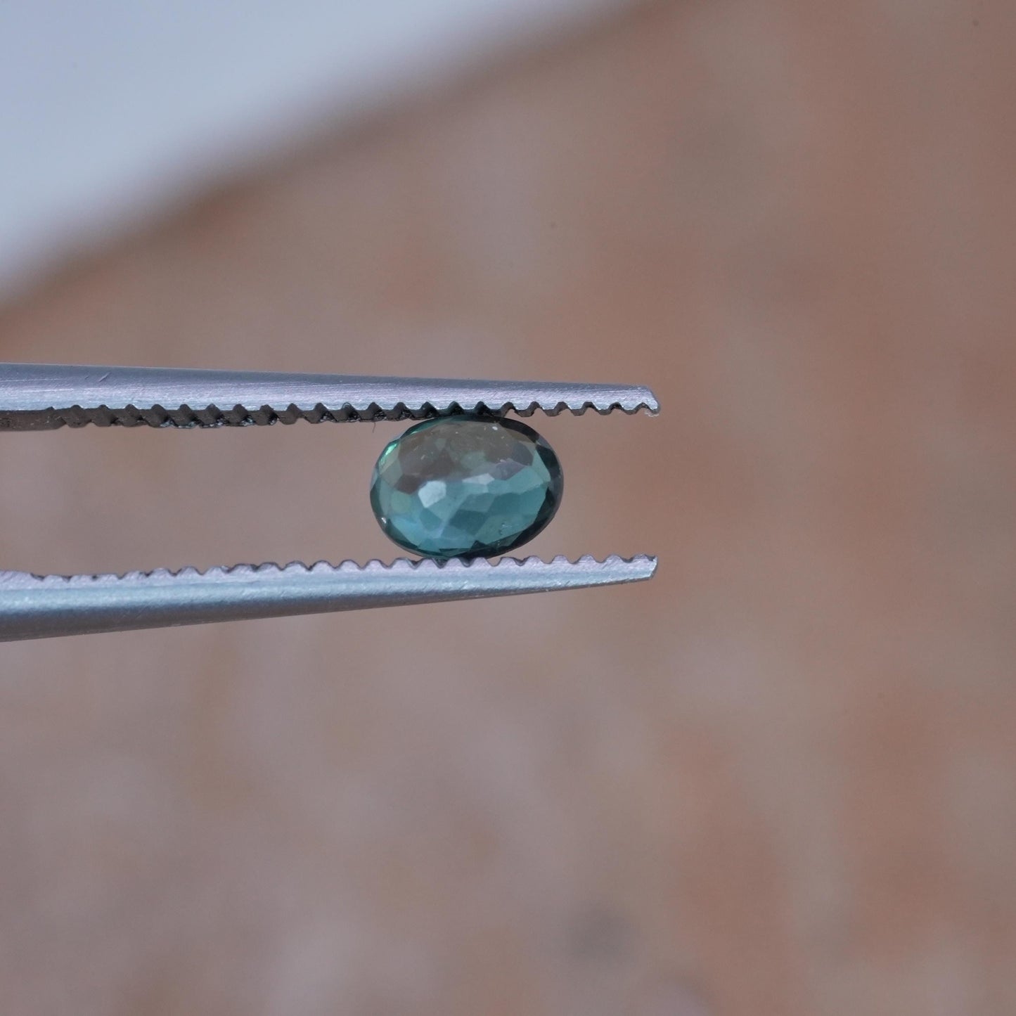 0.30 carat Natural Alexandrite 4.45x3.4mm Oval Cut, Green to Purple Color Change