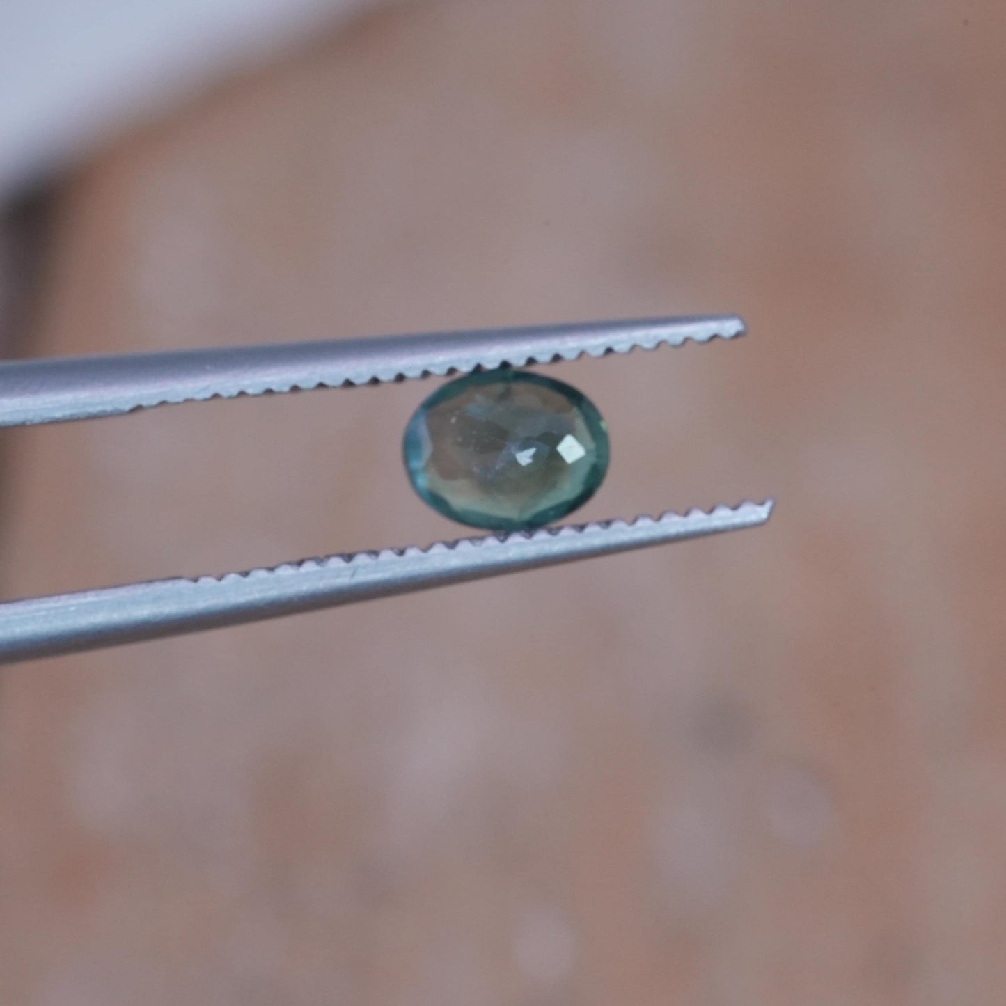 0.34 carat Natural Alexandrite 4.85x3.85mm Oval Cut, Green to Purple Color Change