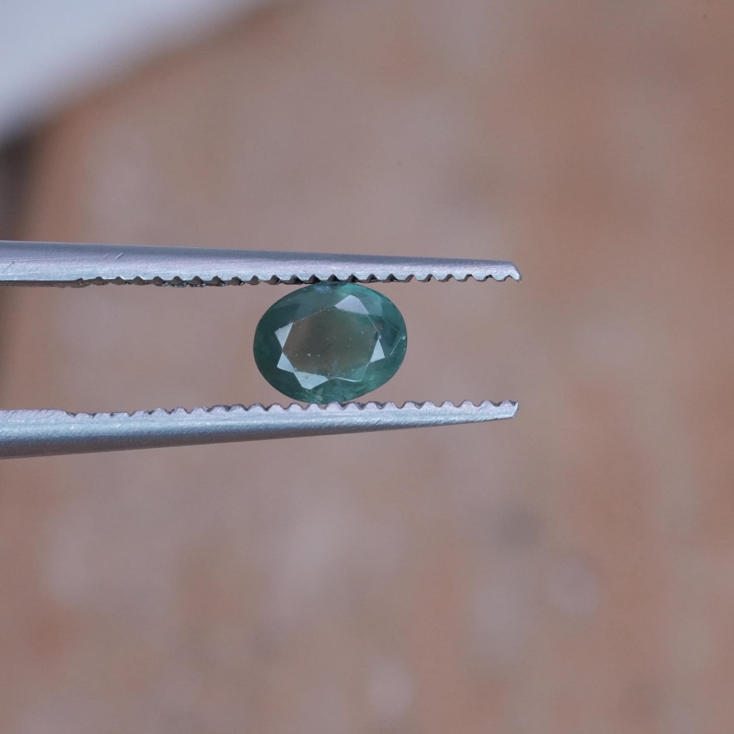 0.34 carat Natural Alexandrite 4.85x3.85mm Oval Cut, Green to Purple Color Change
