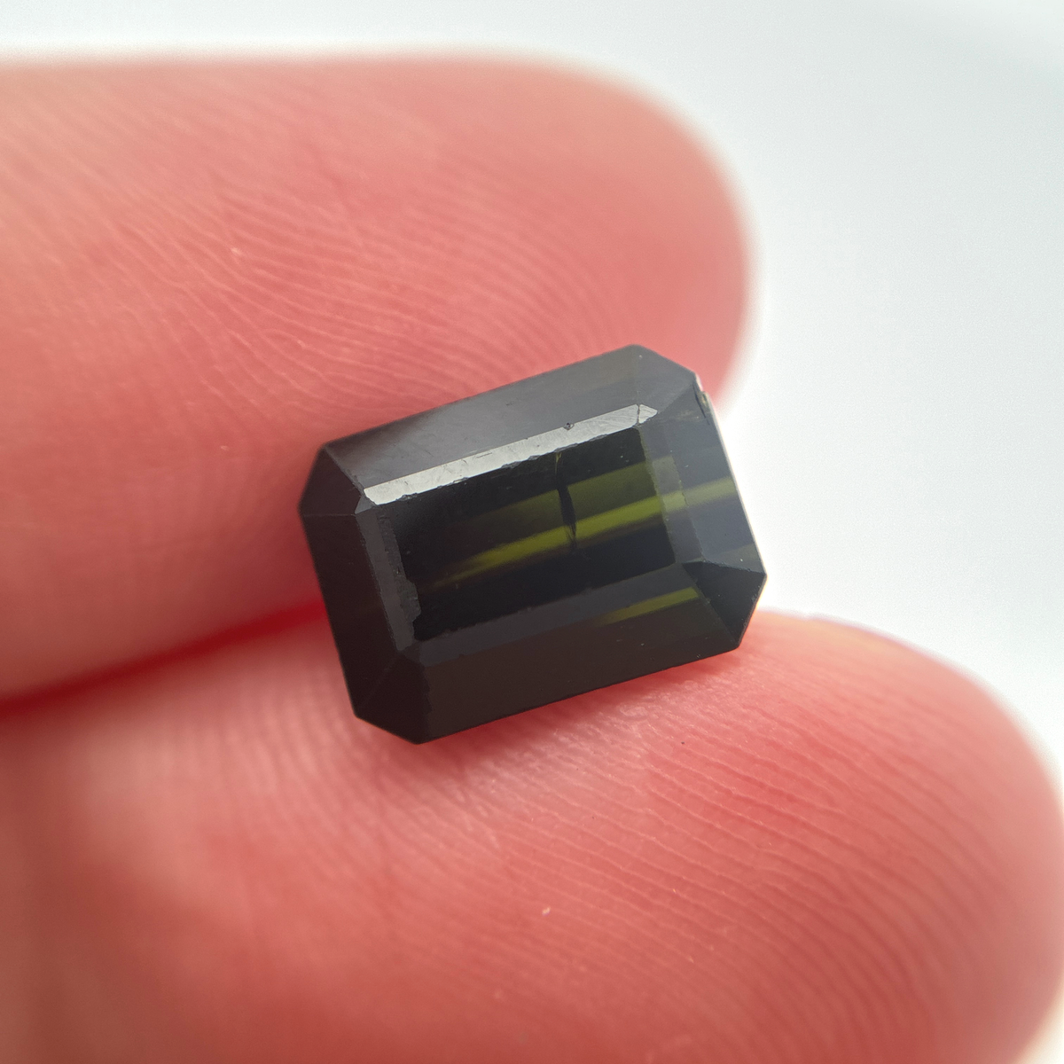 4 carat Dark Green Tourmaline, 10.5x8mm Damaged Gemstone