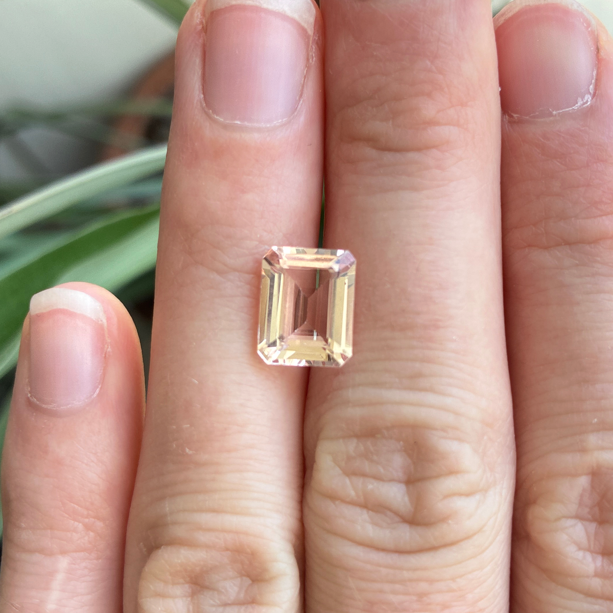 10x8mm Emerald Cut Morganite, 2.89 carat Loose Peach Gemstone
